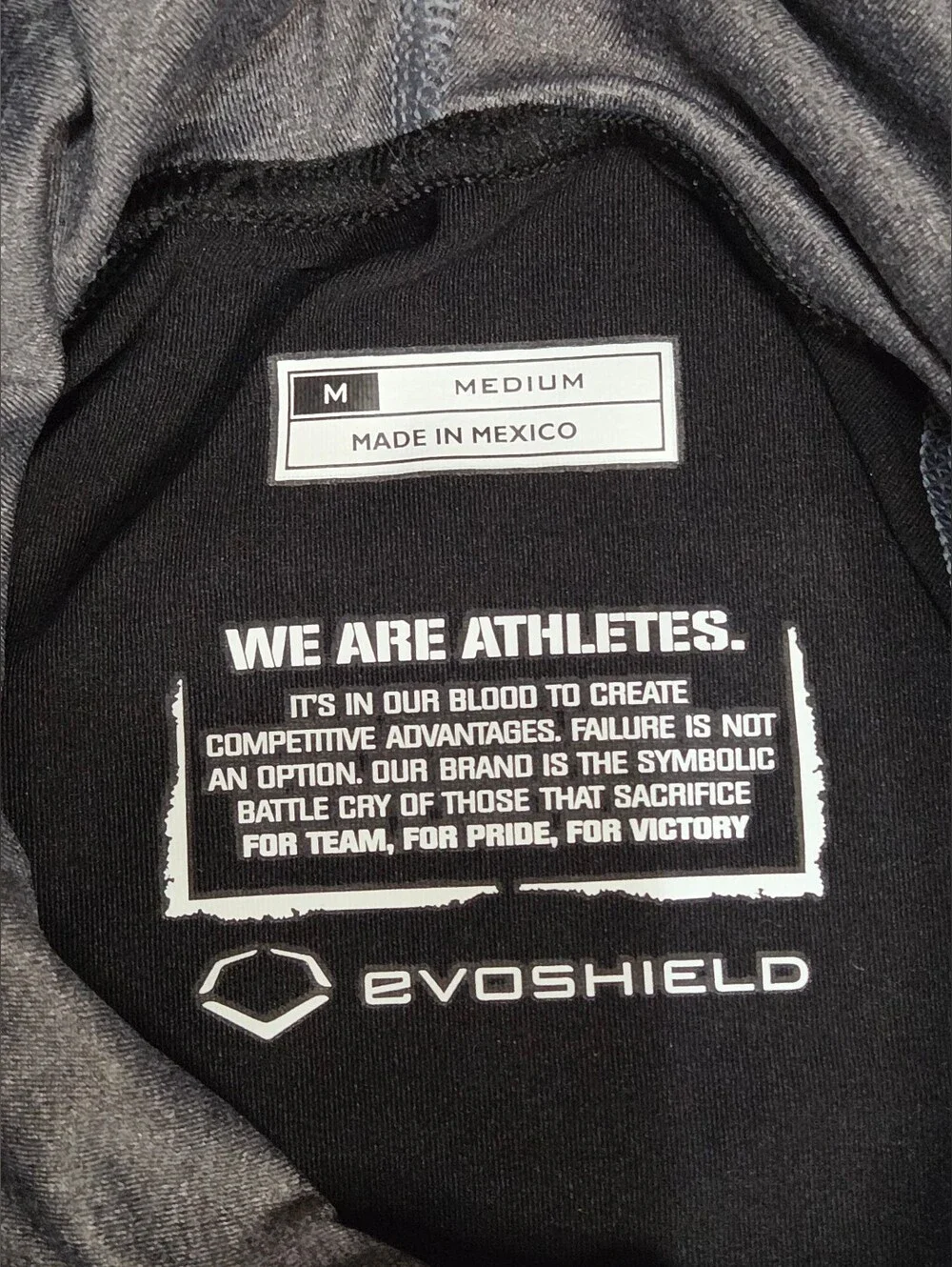 EvoShield Hoodie Mens M Black Swag Tech Performance Training Long Sleeve Shirt